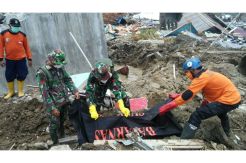 Raider Kostrad Kembali Temukan 5 Jenazah di Petobo