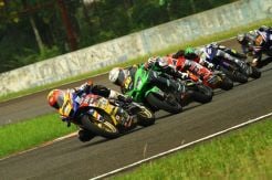 Dua Pembalap Yamaha Kuasai Podium UB150 & AP250