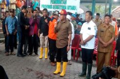 Gubernur Sumut Janji Pindahkan Korban Banjir ke Tempat Lebih Layak