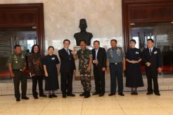 Hari Jadi ke-80, Sinar Mas Gandeng TNI Bantu Korban Bencana Alam