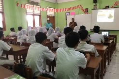 Alfamart Beri Pelatihan...