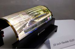 Lenovo Pamer Prototipe Tablet Layar Lipat Seluas 13 Inci Buatan LG