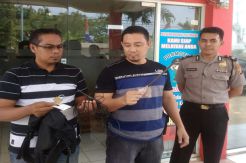 Kepepet Bayar Sekolah Anak, Mursal Embat Kotak Amal Masjid