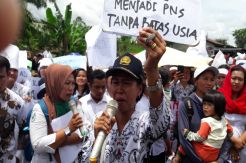 Ribuan Honor Simalungun Tiga Bulan Belum Terima Gaji