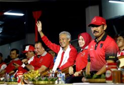 Ganjar Ajak Pemimpin Daerah Hargai Perjuangan Atlet