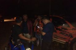 Petugas Lepas Tembakan, Ormas Penghadang Tim Kementerian Berlarian