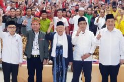 Kiai Maruf Lantik TKD dan Relawan Rumah KMA Kalteng
