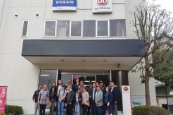 Melihat Cara Perbaikan Truk dan Bus di UD Trucks Yokohama CC