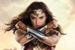 Film Wonder Woman 1984...