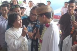Kunjungi Pecinan Semarang, Sandi Dicurhati Sembako Mahal