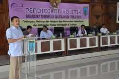 Wali Kota Salatiga Ajak Caleg Perempuan Melek Politik