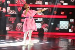 Buka dengan Anging Mamiri, Putri Dapat 4 Standing Ovation