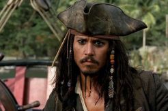 Disney Tendang Johnny...
