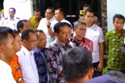 Percepat Pencarian Korban, Jokowi: Petugas Akan Bekerja 24 Jam