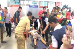 Keluarga Penumpang Lion Air JT-610 Menangis Histeris dan Pingsan