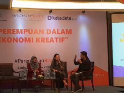 Wanita Berperan Besar Bangun Ekonomi Kreatif