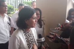 Usai Diperiksa Bawaslu Soal Satu Jari, Sri Mulyani Pilih Irit Bicara