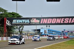Honda Jazz dan Brio Speed Challenge Kembali Digeber di Sentul