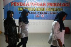 93 Keluarga Korban Jatuhnya...