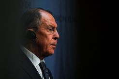 Lavrov Sebut Sanksi...