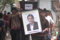 Ubaidillah Harusnya Ikut Tes Seleksi Direktur di Hari Pemakamannya