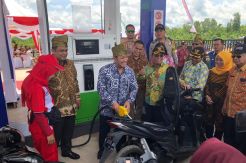 Pertamina Resmikan BBM Satu Harga di Pelalawan