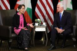 Pence kepada Suu Kyi: Penganiayaan Rohingya Tidak Bisa Dimaafkan