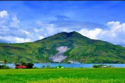 5 Spot Terbaik Menikmati Keindahan Danau Toba
