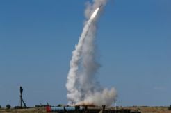 Israel Dinilai Mampu Lumpuhkan S-300 di Suriah, tapi Tak Dilakukan