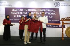 Menaker Dorong Dunia...