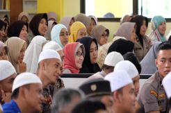 Ratusan Polisi Ramaikan Maulid Nabi di Polda Kepri