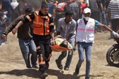 Bentrok dengan Tentara Israel, 100 Warga Palestina Luka