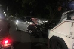 Diduga Mabuk, Pasangan Telanjang Terlibat Kecelakaan di Tambora