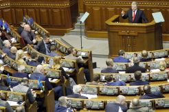 Takut di Invasi Rusia, Ukraina Umumkan Darurat Militer
