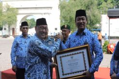 Upacara HUT Korpri, 12 PNS Semarang Dapat Umrah Gratis