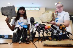 Tunjukkan Puing-puing, Keluarga Minta Pencarian MH370 Dilanjutkan