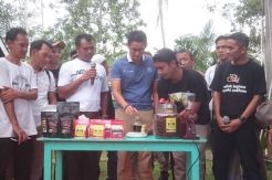 Jurus Turunkan Tensi Politik Ala Sandi, Banyakin Ngopi