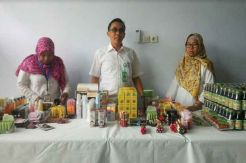 Badan POM Kotawaringin Barat Sita Ribuan Obat dan Kosmetik Ilegal