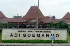 Cuaca Buruk, Bandara Adi Soemarmo Sempat Ditutup 15 Menit