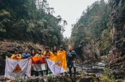 7 Mahasiswa UGM Taklukkan Sungai Franklin Australia
