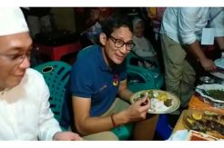 Suka Masakan Sidimpuan, Sandiaga Janji Tingkatkan UKM
