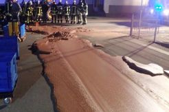 Cokelat Cair 1 Ton Bocor dari Pabrik, Lapisi Jalan di Jerman