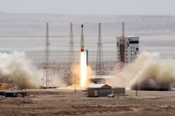 Iran Desak Barat Setop Usik Program Rudal Balistiknya