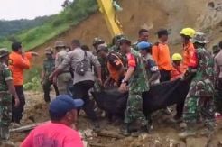 Cegah Korban Longsor Susulan, Puluhan Warga Tobasa Diungsikan