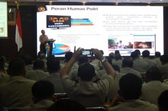 Kapolri Minta Seluruh Kabid Humas Rangkul Media