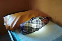 Tega, Bayi Perempuan Ini Dibuang Usai Dilahirkan