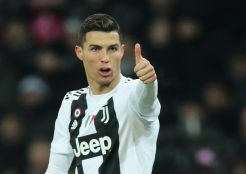 Pelatih Roma Ingatkan Betapa Bahayanya Cristiano Ronaldo