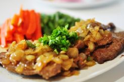 Menu Spesial Hari Ini: Tuna Tahu Tempe Saus Madu