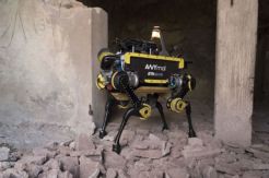 Robot Anjing Ini Bekerja di Lokasi yang Tak Diinginkan Manusia