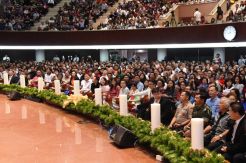 Misa Malam Natal Berjalan Aman dan Damai